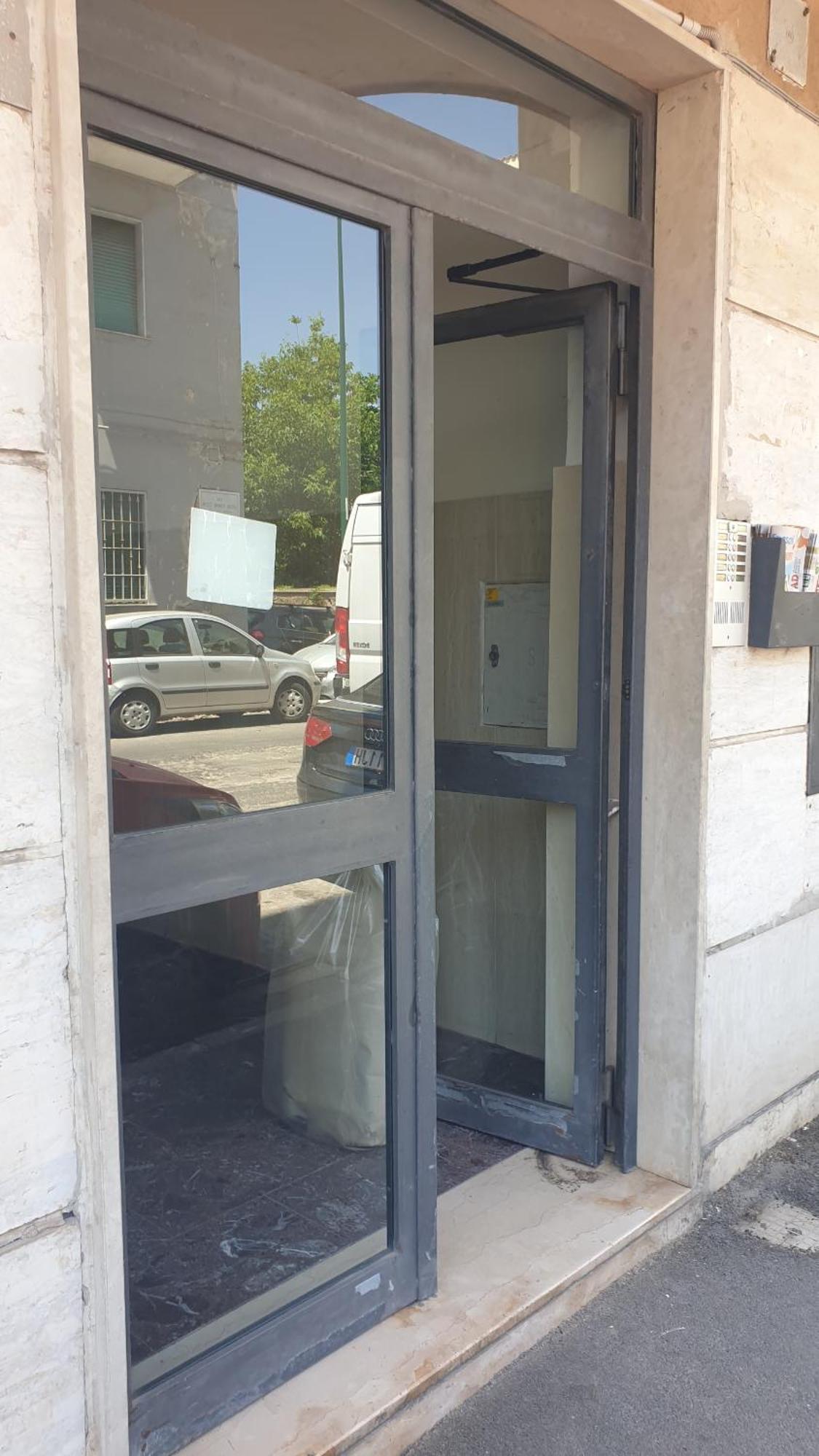 Napoli Stadio - 3 Bedrooms - 2 Bathrooms - Free Park Экстерьер фото